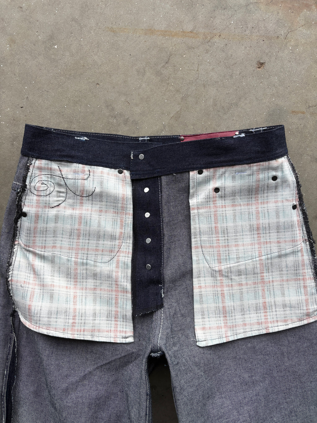 CHAIN LINK RAW DENIM JEANS